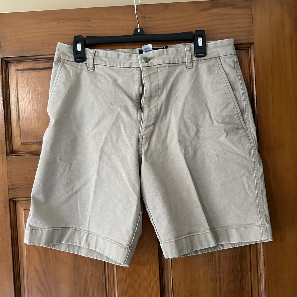 Chaps Flat Front shorts